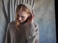 Video of Oversized Cashmere Hoodie for Summer