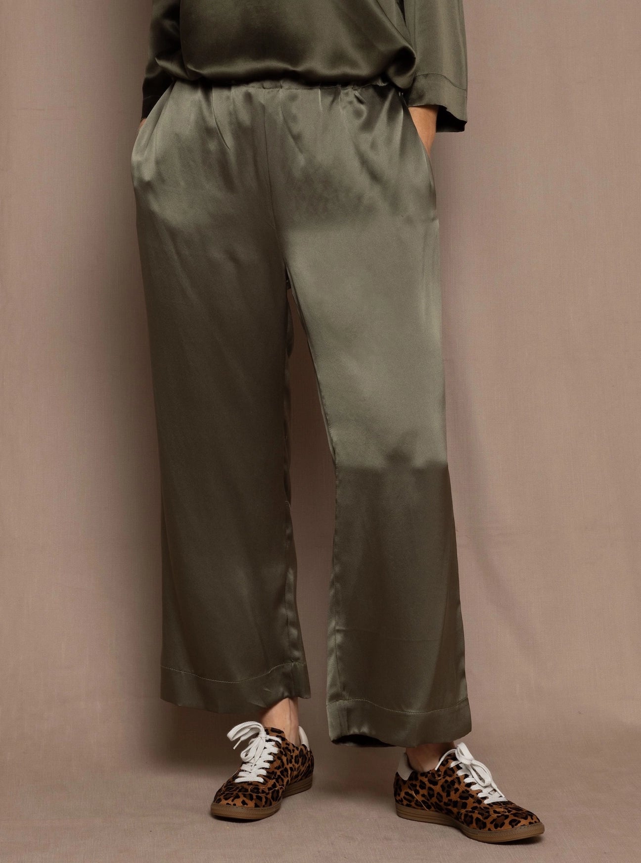 Pure 100% Silk Trousers in Green