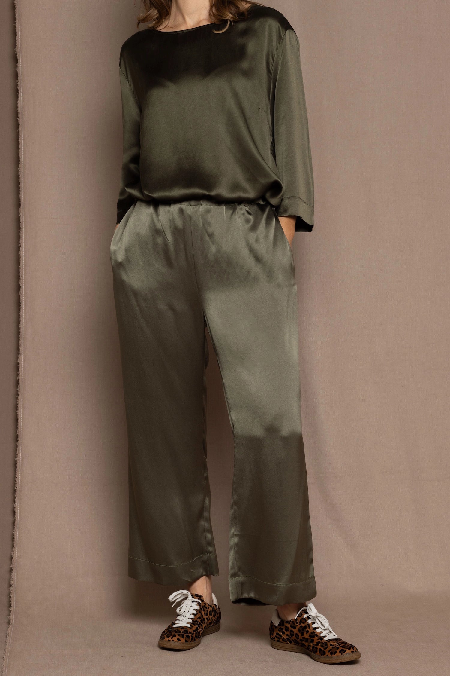 Pure 100% Silk Trousers in Green