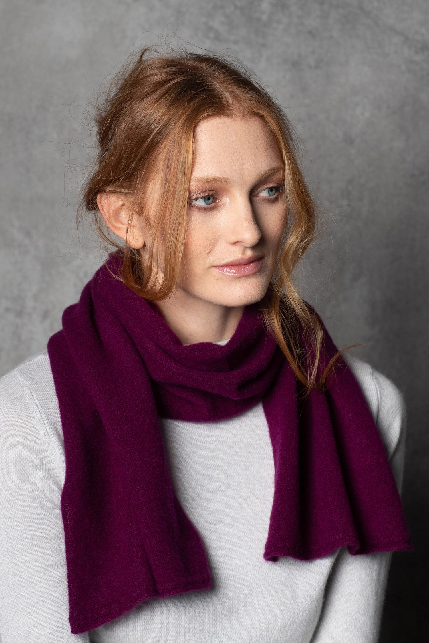 small cashmere scarf in wine colour