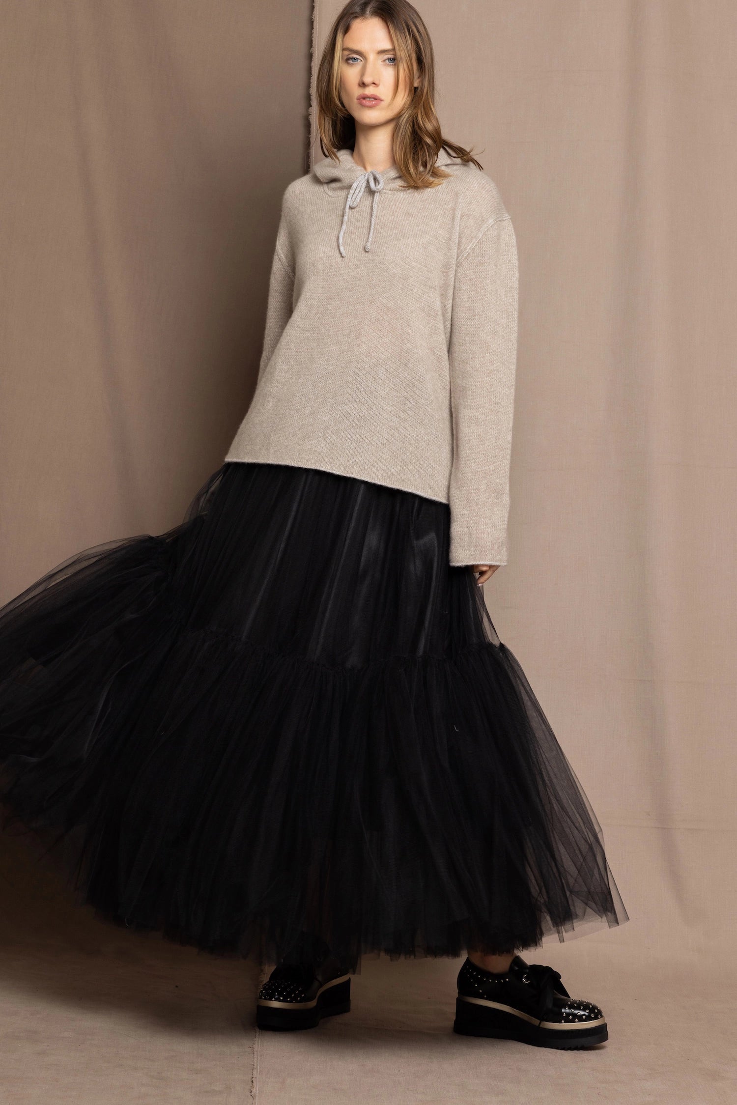 tulle skirt in light black